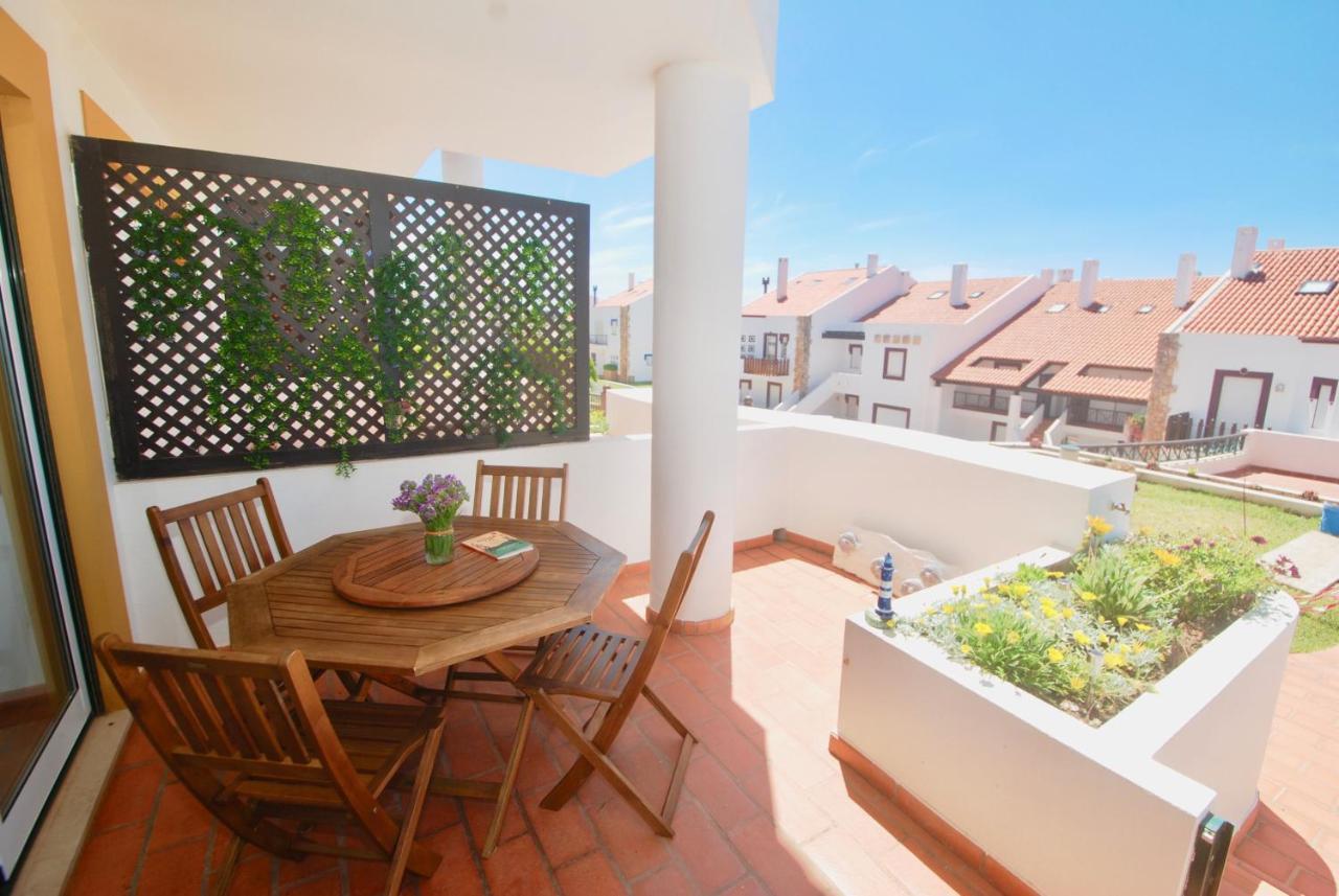 Oceanic Appartement São Martinho do Porto Buitenkant foto