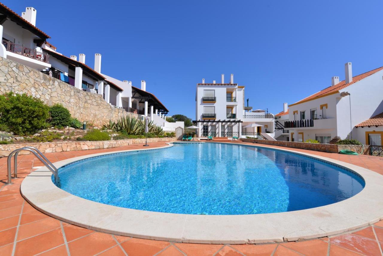 Oceanic Appartement São Martinho do Porto Buitenkant foto
